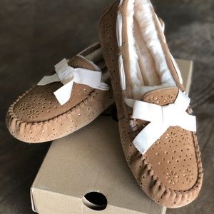 UGG Dakota Sunshine Perf Slippers